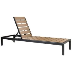 Beliani Tuinligstoel NARDO - Lichte Houtkleur Kunsthout, Aluminium -Beroemde Tuinmeubel Winkel e3e1e9d2365f440c9aed1c093b4d7638